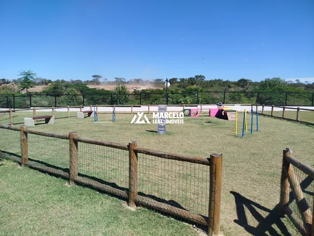 Imagem 2: Alugo apartamento de 2/4, sendo 01 suíte no Condomínio Dona Miraí, bairro Candei