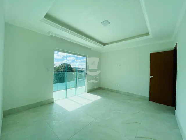 Imagem 2: Casa à venda no Terras de Oyama em Barbacena com 4 quartos sendo 1 suíte
