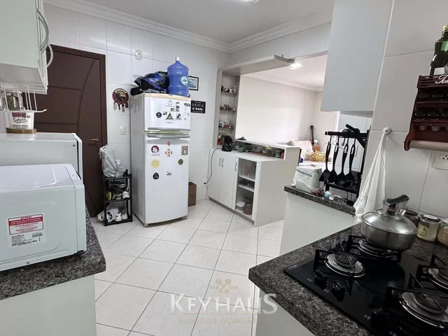 Imagem 10: Apartamento Semi Mobiliado