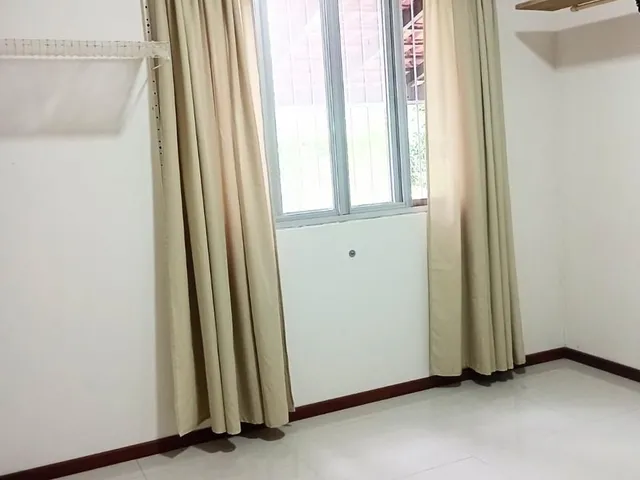 Imagem 11: Casa a venda no centro de Balneario Picarras Sc