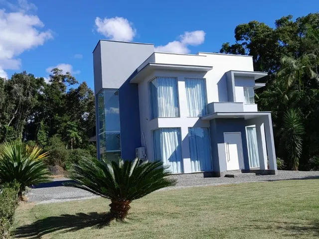 Imagem 2: Casa a venda no Centro de Massaranduba