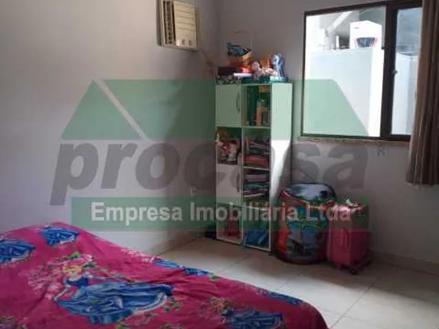 Imagem 15: VENDE-SE CASA DE FUNDO EM FLORES