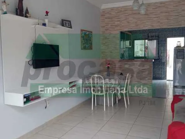Imagem 6: VENDE-SE CASA DE FUNDO EM FLORES