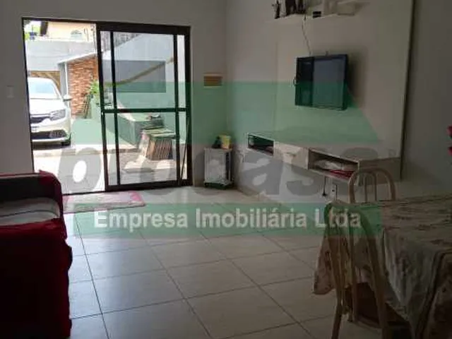 Imagem 5: VENDE-SE CASA DE FUNDO EM FLORES