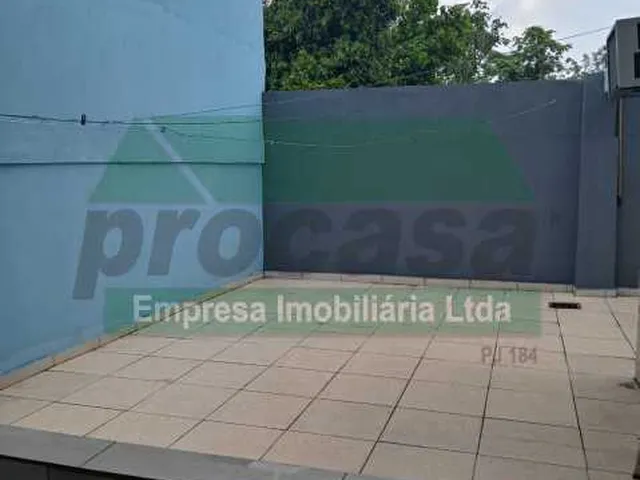 Imagem 9: VENDE-SE CASA DE FUNDO EM FLORES