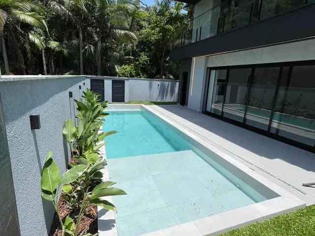 Imagem 5: Casa Alto Padrão em Praia do Estaleiro, Balneário Camboriú/SC