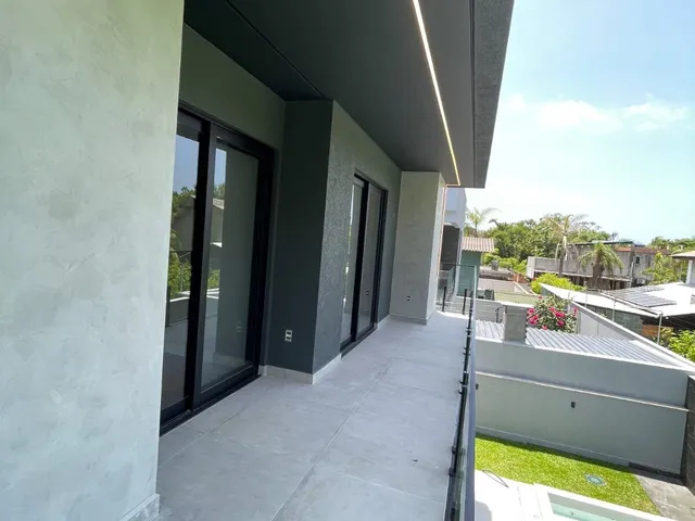 Imagem 9: Casa Alto Padrão em Praia do Estaleiro, Balneário Camboriú/SC