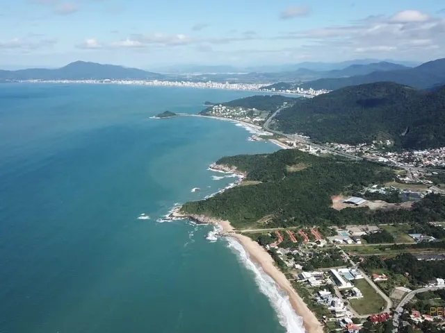 Imagem: Casa à venda no bairro Praia das Taquaras