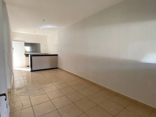 Imagem 8: Casa com quintal e 2 quartos para alugar em Senador Canedo