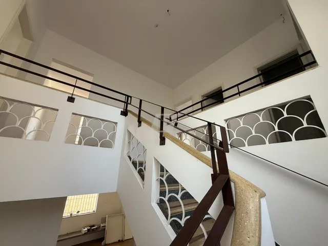 Imagem 13: Casa Comercial para Locação no Centro de Piracicaba-Sp: 4 Salas, 3 Banheiros, 24 Vagas - 323,04M² de Área!