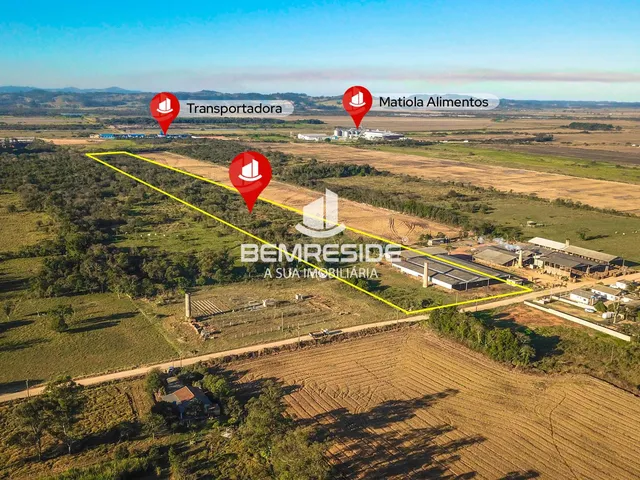 Imagem: Terreno com mais de 7 hectares e amplo galpão