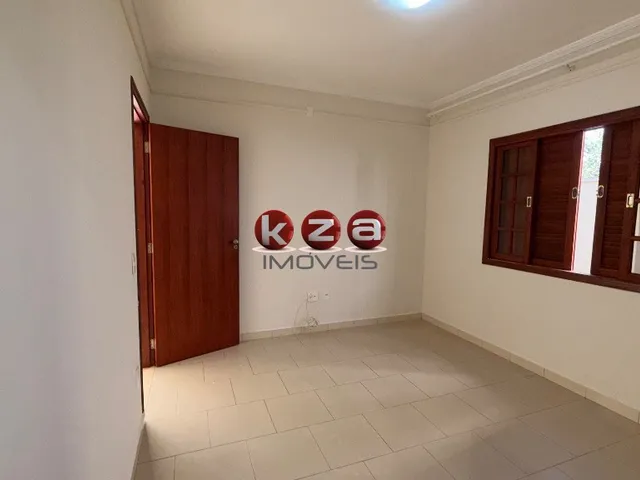 Imagem 14: Casa térrea em Condomínio Residencial Maria Regina, Valinhos-SP: 3 quartos, 1 suite, 2