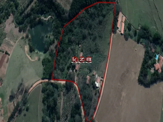 Imagem 2: Sítio à venda em Valinhos-SP, bairro Macuco: 1 quarto, 1 banheiro, 46.000m² de área