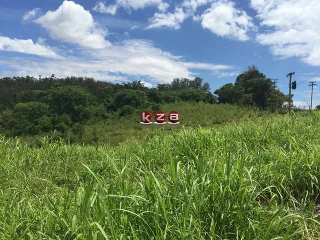 Imagem 4: Sítio à venda em Valinhos-SP, bairro Macuco: 1 quarto, 1 banheiro, 46.000m² de área