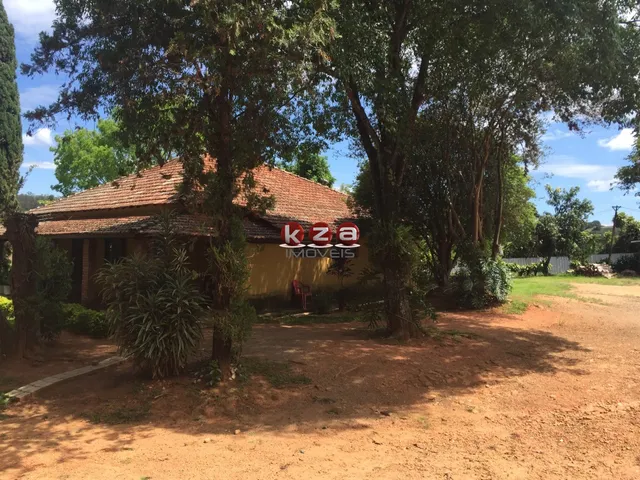 Imagem: Sitio à venda em Valinhos-SP 3 quartos