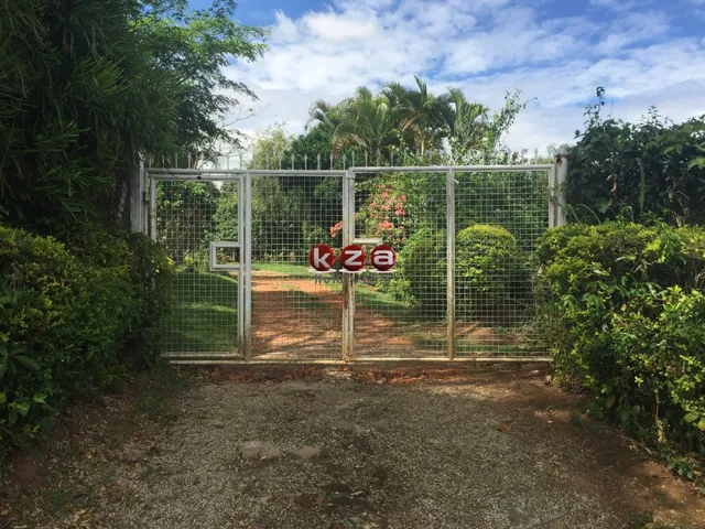 Imagem 7: Sitio À Venda em Valinhos-Sp: 3 Quartos, 1 Sala, 2 Banheiros, 46.000M² de Área no Bairro Macuco!