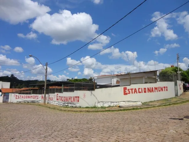 Imagem: Terreno Comercial à Venda em Valinhos-SP