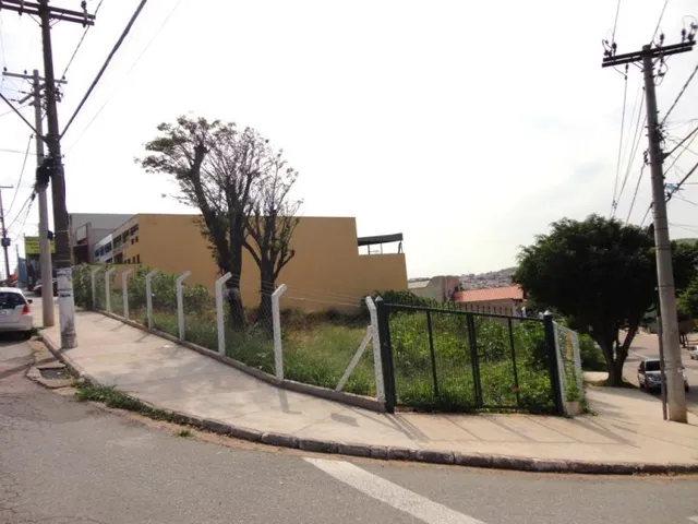 Imagem: Terreno Comercial à Venda em Valinhos-SP