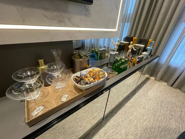 Imagem 11: Cobertura com 3 dormitórios à venda sendo 3 suítes, 240.0 m² por - R$ 7.900.000,00