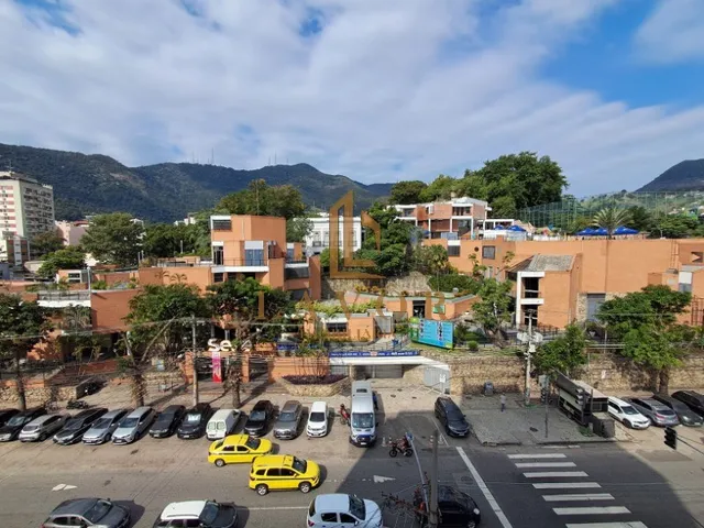 Imagem: Venda na Tijuca, reformado, 3 quartos, frente