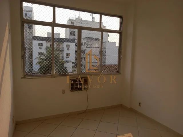 Imagem 12: Apartamento, 2 quartos, dependência, garagem, silencioso, comercio e condução