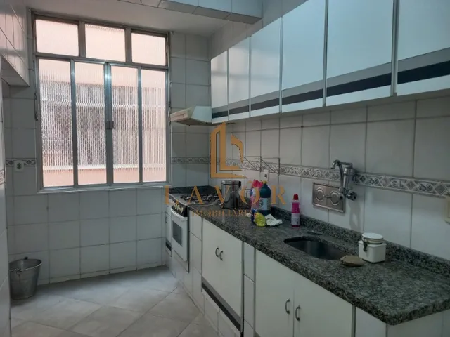 Imagem 14: Apartamento, 2 quartos, dependência, garagem, silencioso, comercio e condução