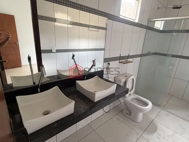 Imagem 2: Casa 3 Quartos - Avenida Jacob