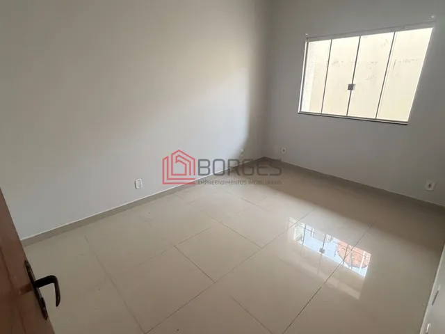 Imagem 3: Casa 3 Quartos - Avenida Jacob