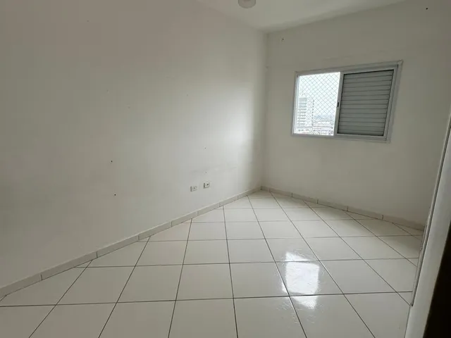 Imagem 11: Aluguel de Apartamento de 2 Quartos com 1 Suíte na Ocian, Praia Grande-SP: 64,82m², 1