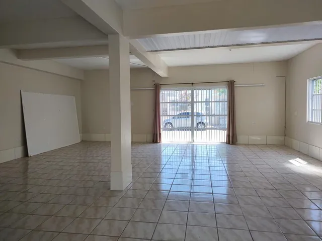 Imagem 9: Aluguel de Sala Comercial com Cozinha em Tiroleza, Tramandaí