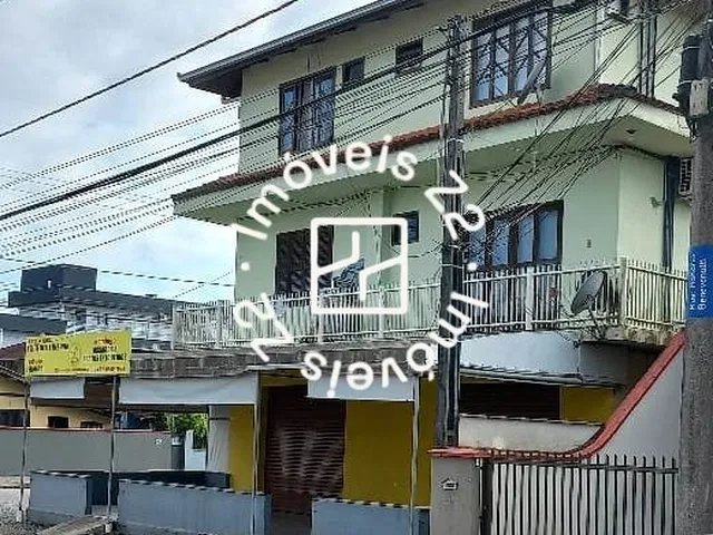 Imagem 12: SOBRADO DE ESQUINA A VENDA NO BAIRRO VILA NOVA