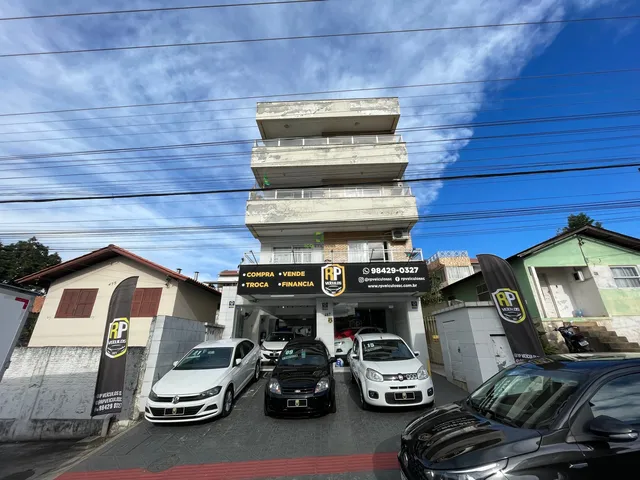 Imagem: APARTAMENTO COM SACADA PARA ALUGAR NO BELA