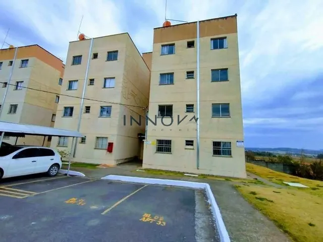 Imagem: O apartamento possui 2 Dormitórios, 1 Banheiro, 1 Vaga na