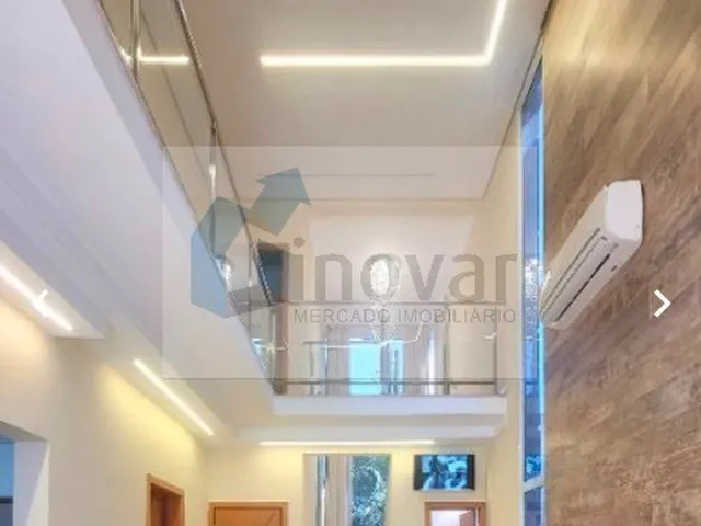 Imagem: A casa possui 3 Dormitórios, 3 Suítes, 5 Banheiros, 4