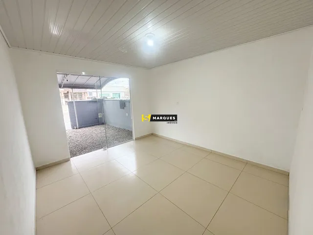 Imagem 11: Casa de 70m² com 3 Quartos para alugar no Jardim Iririú