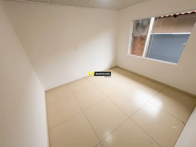 Imagem 4: Casa de 70m² com 3 Quartos para alugar no Jardim Iririú