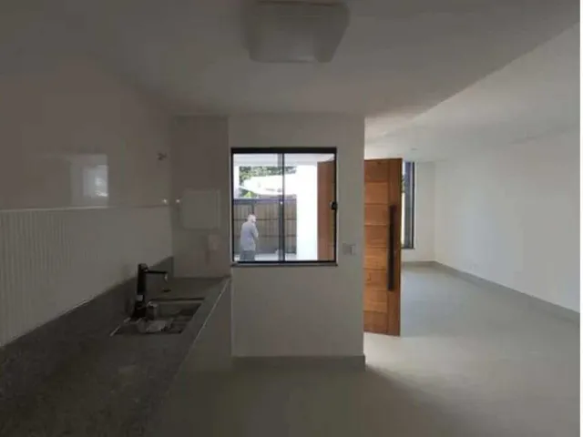 Imagem 9: Casa à venda em São Pedro da Aldeia, Balneário das Conchas, com 3 quartos, 120m²