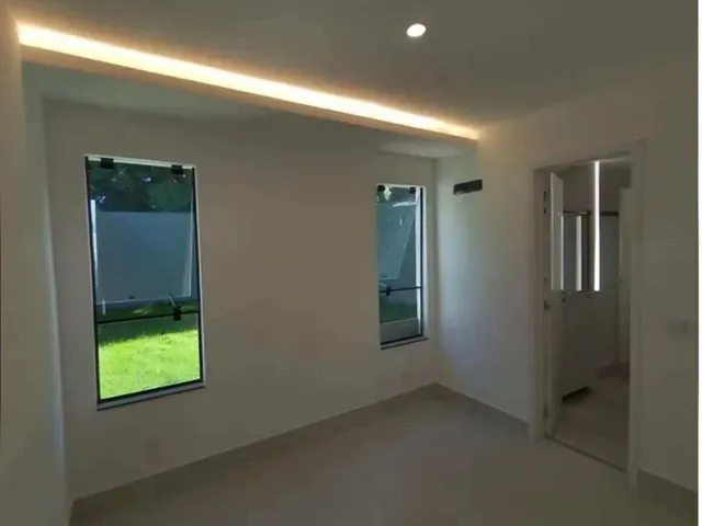 Imagem 3: Casa à venda em São Pedro da Aldeia, Balneário das Conchas, com 3 quartos, 120m²