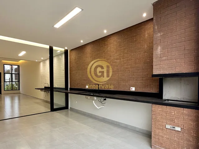 Imagem 4: Casa de Luxo em Condomínio: 3 Quartos, 1 Suíte, Área Gourmet e muito mais em Jardim