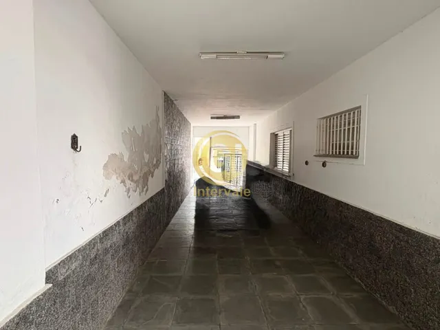 Imagem 11: Excelente Oportunidade no Centro de Jacareí: 2 Casas no Mesmo Terreno!