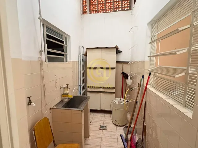 Imagem 15: Excelente Oportunidade no Centro de Jacareí: 2 Casas no Mesmo Terreno!
