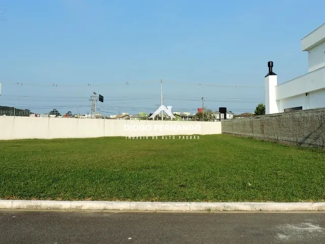Imagem: Terreno em Condomínio Fechado no Campeche