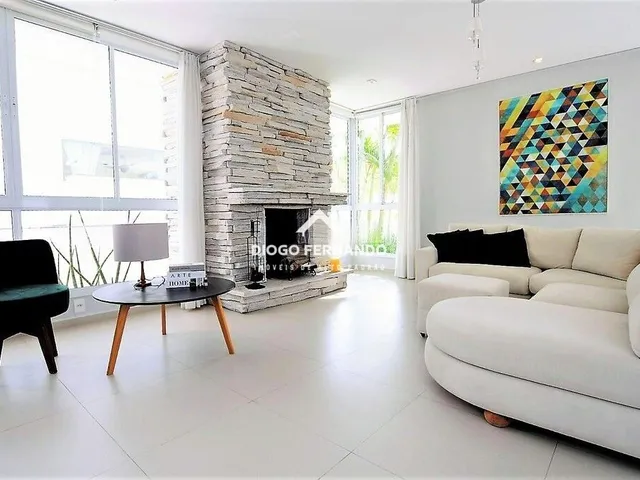 Imagem 3: Casa Alto Padrão em Condomínio Frente Mar no Morro das Pedras
