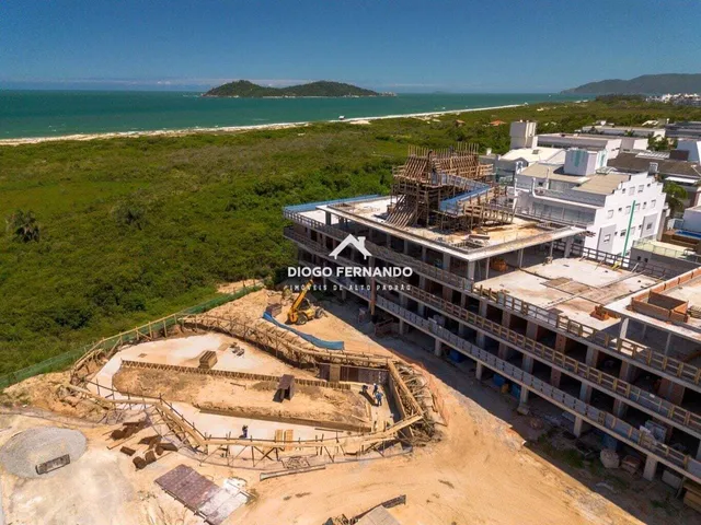 Imagem 8: Cobertura Frente Mar no Novo Campeche com 3 Suítes e Vista Permanente