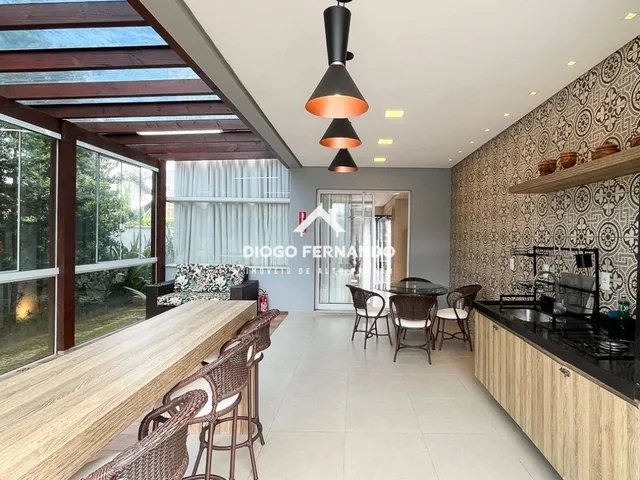 Imagem 8: Casa de Alto Padrão com 4 Suítes no Residencial Garapuvu