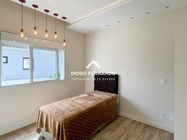 Imagem 2: Casa de Alto Padrão com 4 Suítes no Residencial Garapuvu