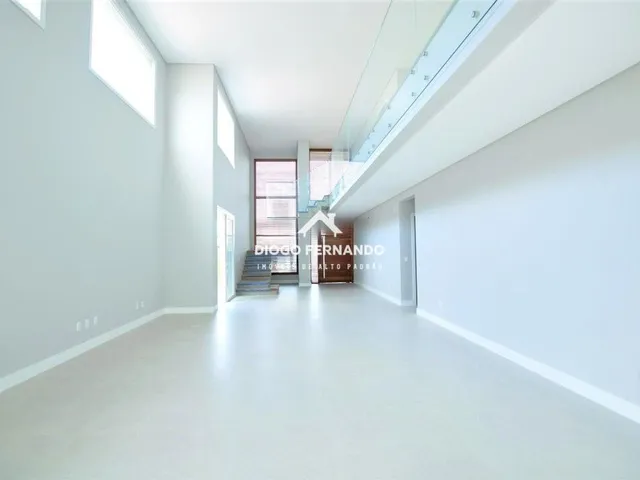 Imagem 12: Casa de Alto Padrão em Condomínio Exclusivo na Lagoa da Conceição