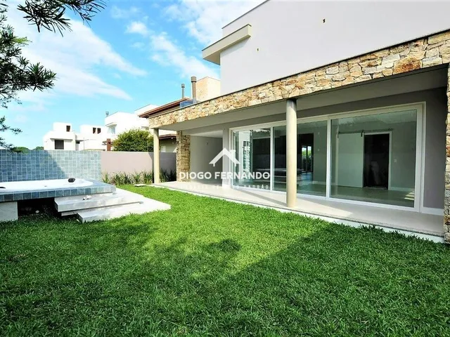 Imagem 14: Casa de Alto Padrão em Condomínio Exclusivo na Lagoa da Conceição