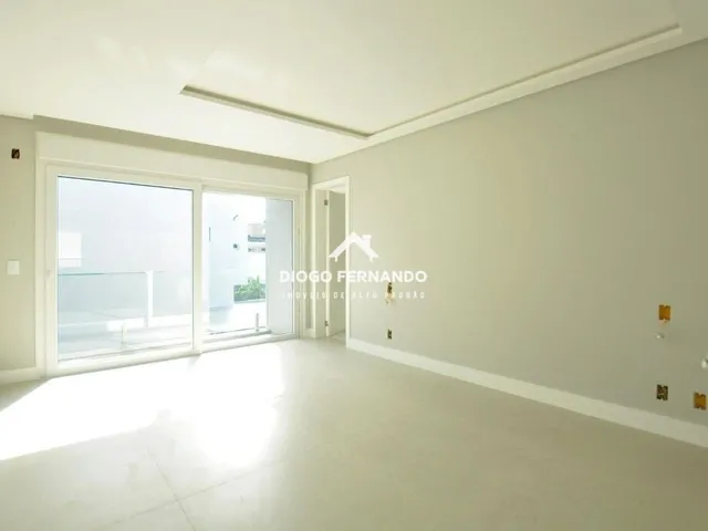 Imagem 9: Casa de Alto Padrão em Condomínio Exclusivo na Lagoa da Conceição