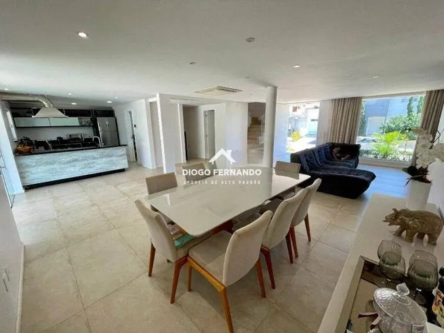 Imagem 6: Casa À Venda em Jurerê Internacional com 400 M², Piscina e 3 Suítes